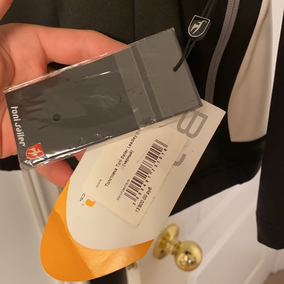 Toni Sailer Leadley Zip Up Sweater (Black) - Picture 2 of 5